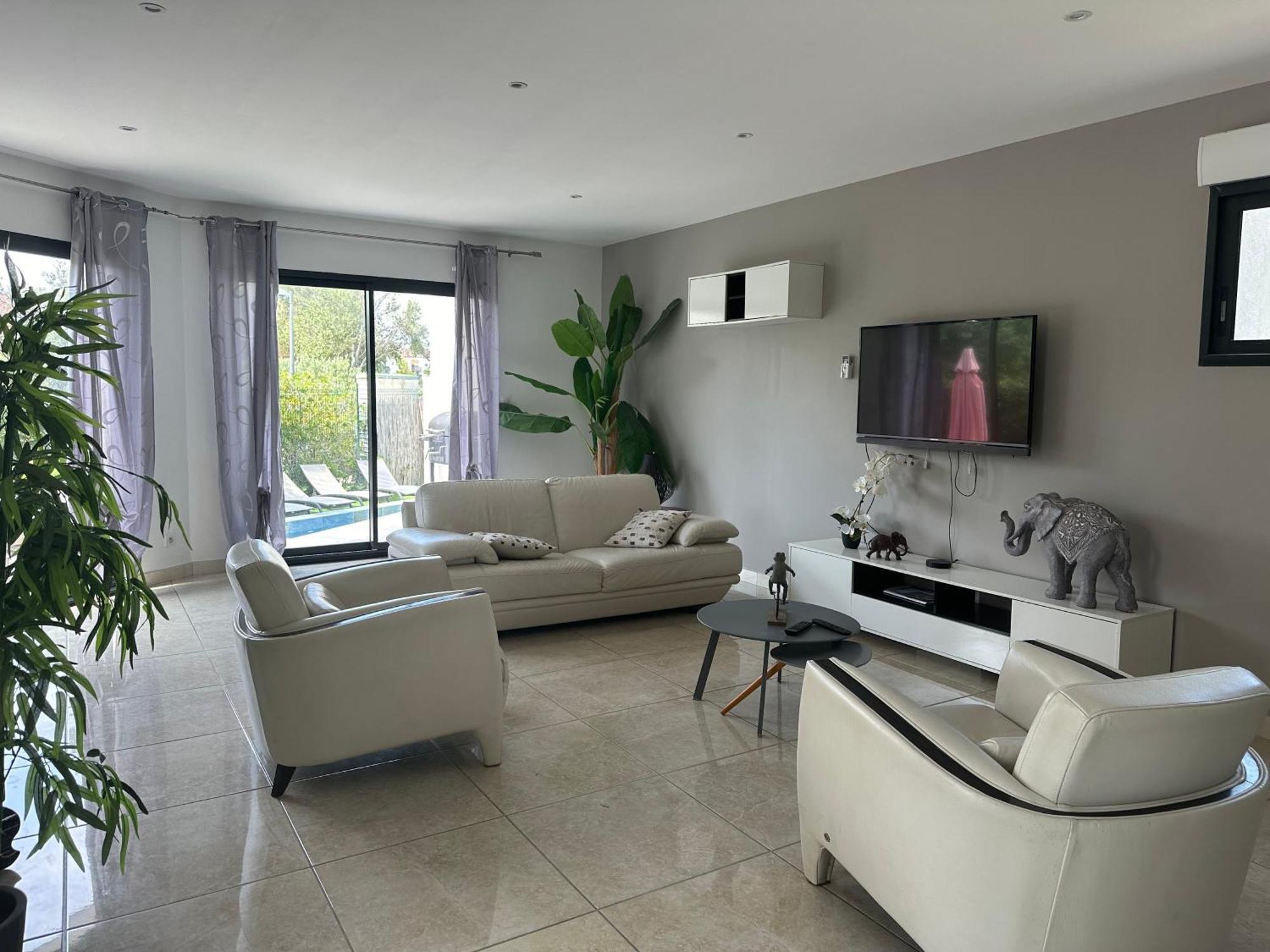 Villa En Bord De Plage 세테 외부 사진